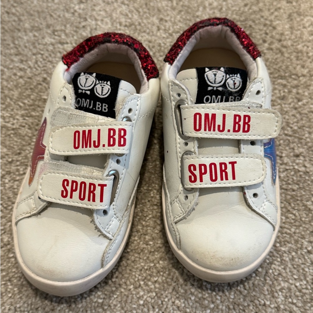 Kids Sport Shoes - White and Red